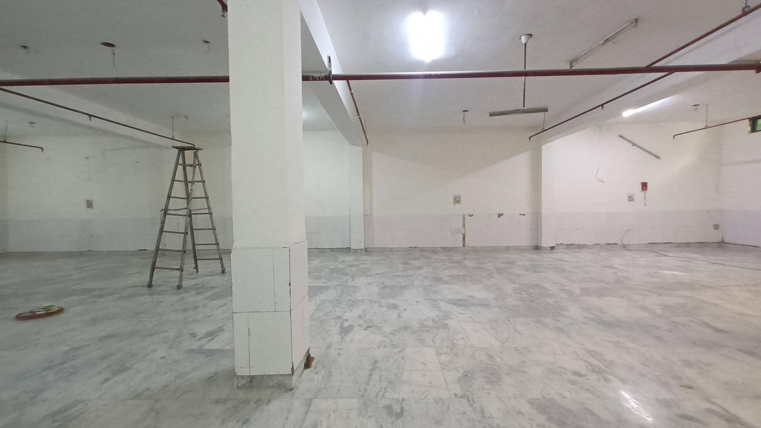 Industrial Factory For Sale in Sector 59, Noida - image 1